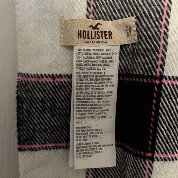 Hollister Women's Plaid Pink Navy White Fringe Accent Long Scarf Wrap Logo Y2K - Picture 3 of 3
